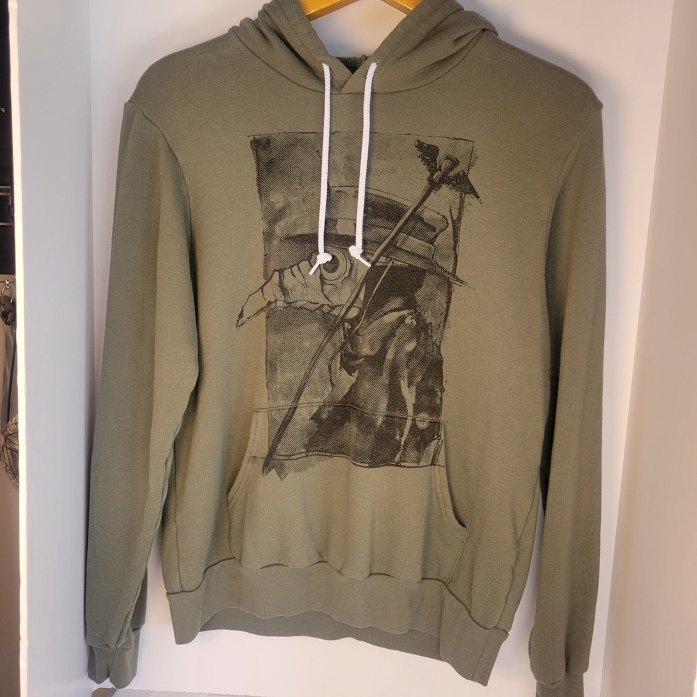 Bella Canvas Olive Green Plague Doctor Graphic Hoodie Mens Medium Fleece